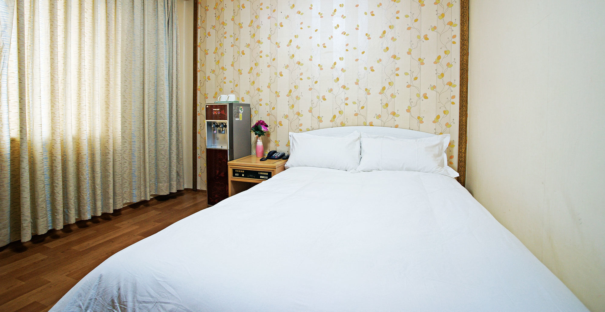 Emerald Hotel Jeju Buitenkant foto