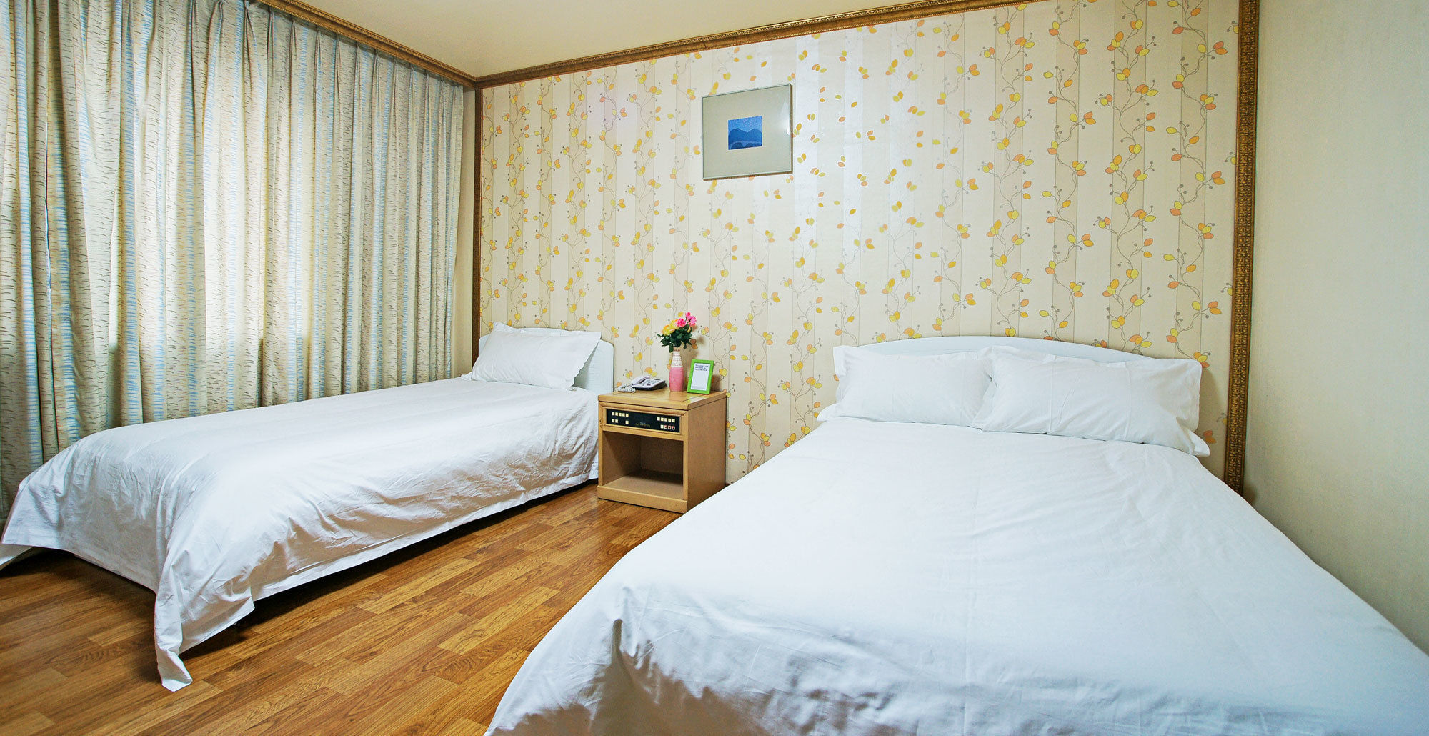 Emerald Hotel Jeju Buitenkant foto