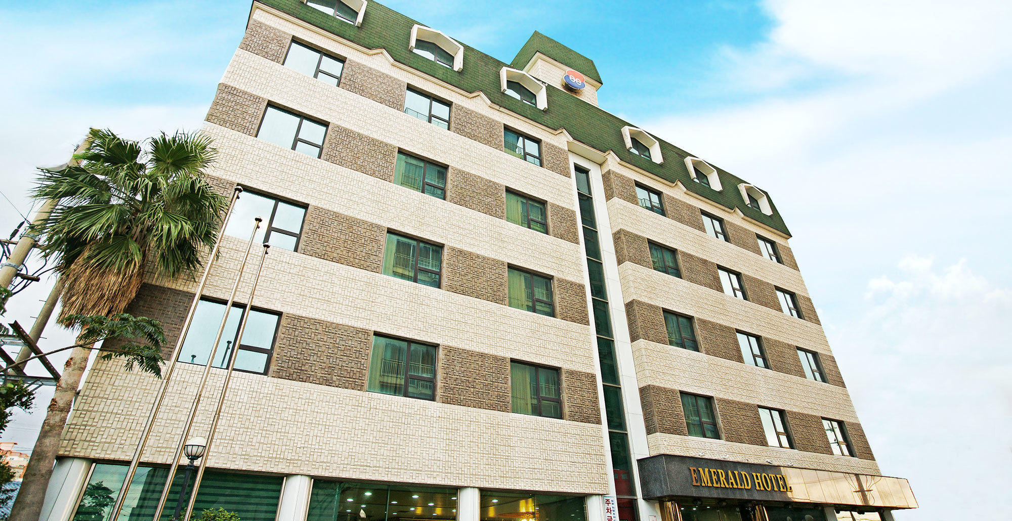 Emerald Hotel Jeju Buitenkant foto