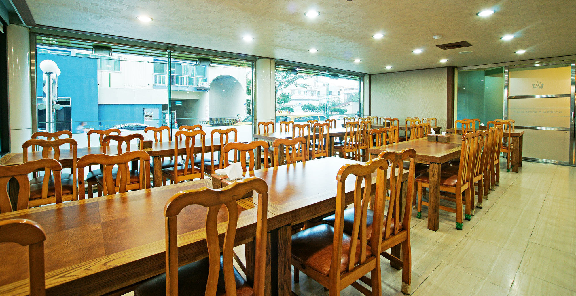 Emerald Hotel Jeju Buitenkant foto