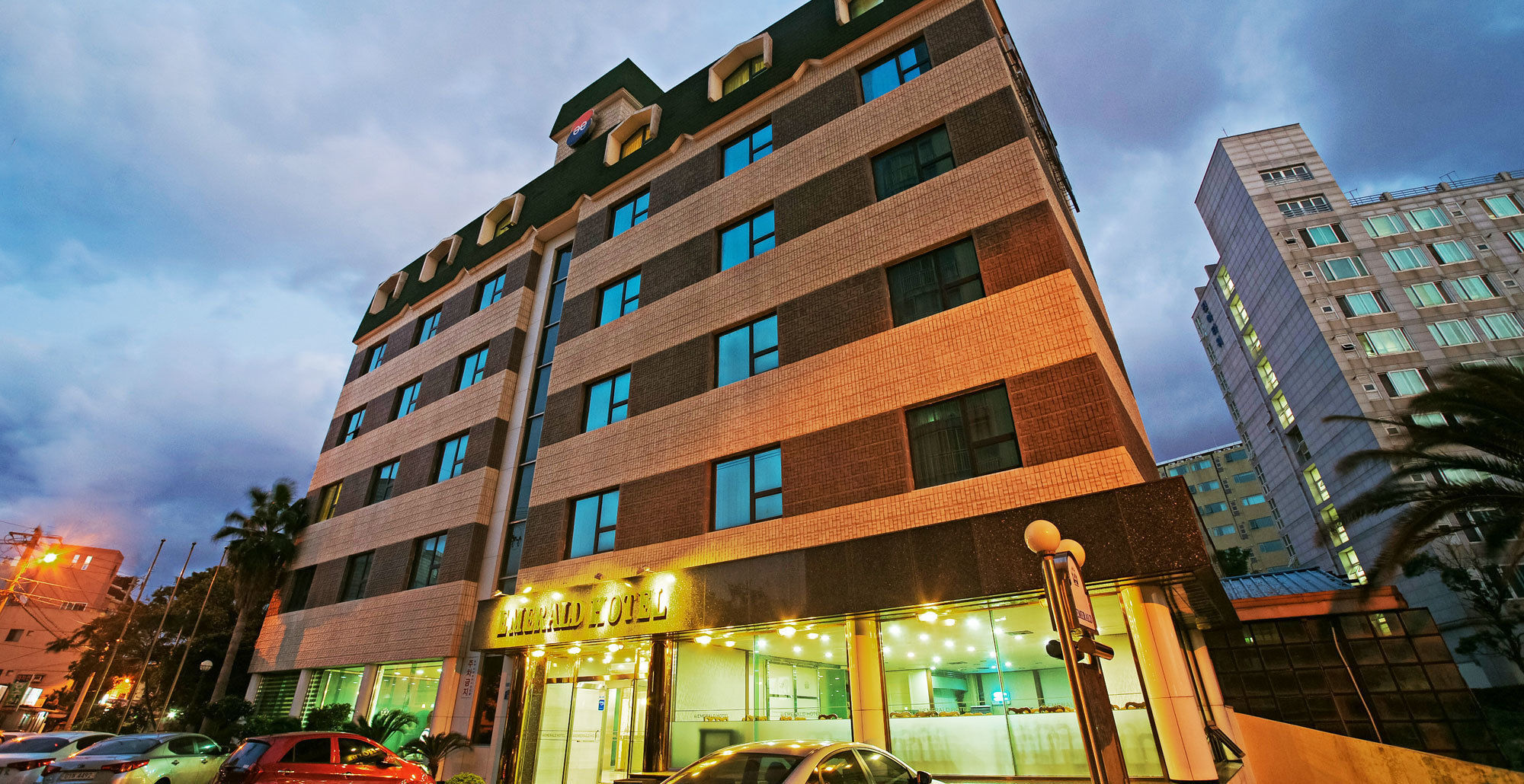 Emerald Hotel Jeju Buitenkant foto